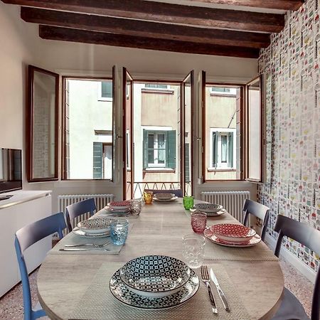 Appartamento Rugabella Rialto Deluxe Venezia Esterno foto